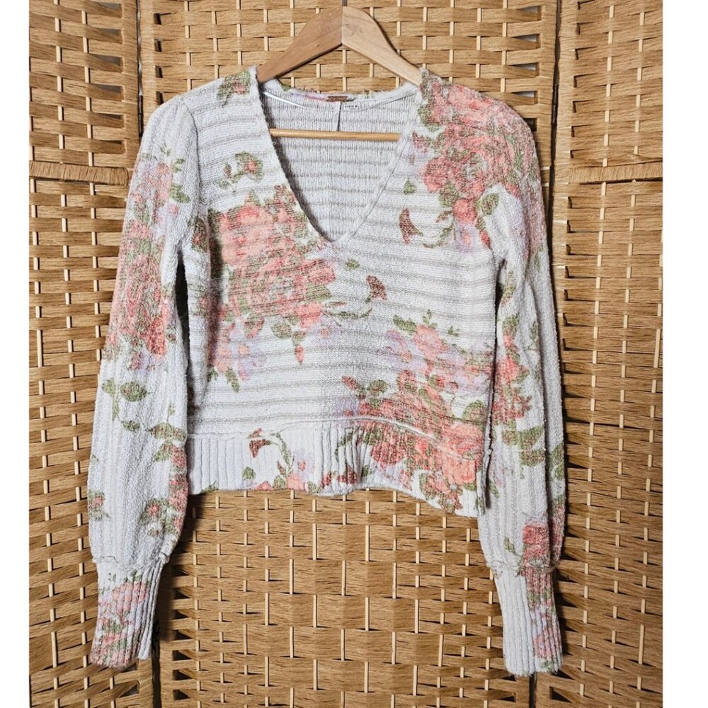 Free People Bed Of Roses Cropped Sweater M - Picture 3 of 5